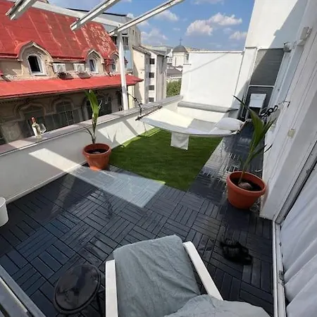 Apartment Unique & Special With Terrace In The Center Bucharest